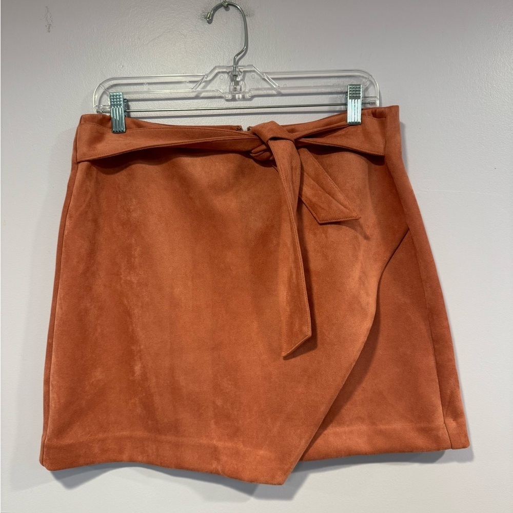 Pink velvet loft tie skirt